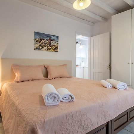 The Millers House Apartment Adamantas  ภายนอก รูปภาพ