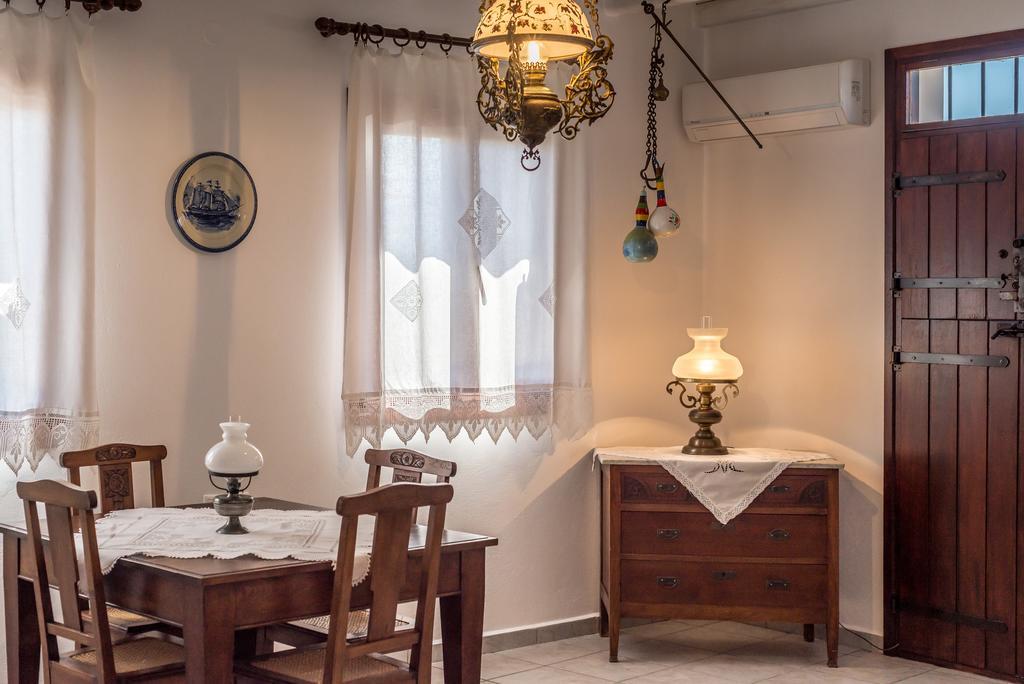 The Millers House Apartment Adamantas  ภายนอก รูปภาพ